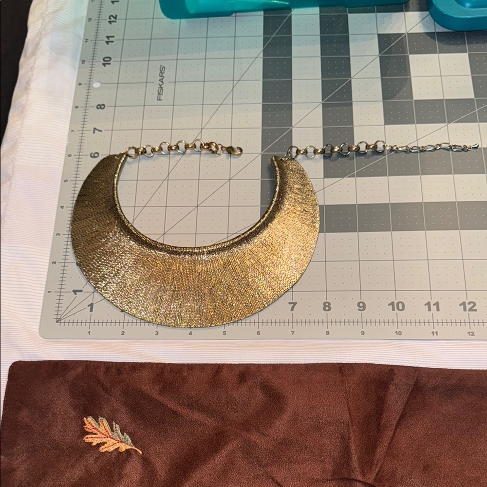 M Style Lab Gold Necklace - Picture 6 of 8